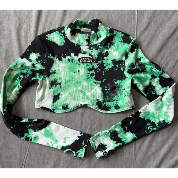 No Fear Tops - No Fear x H&M Size Medium Green & Black Tie-dye Long Sleeve Crop Top Y2K